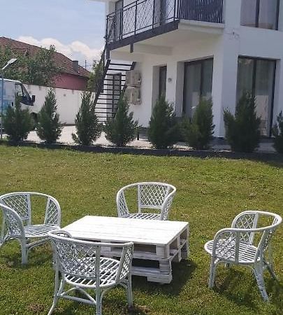데바 Accent House 아파트 외부 사진